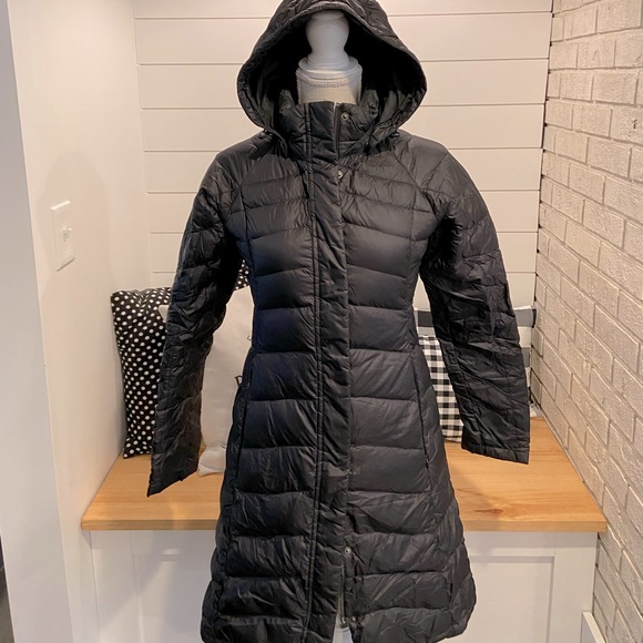 Women’s XS Black North Face 600 Down Parka